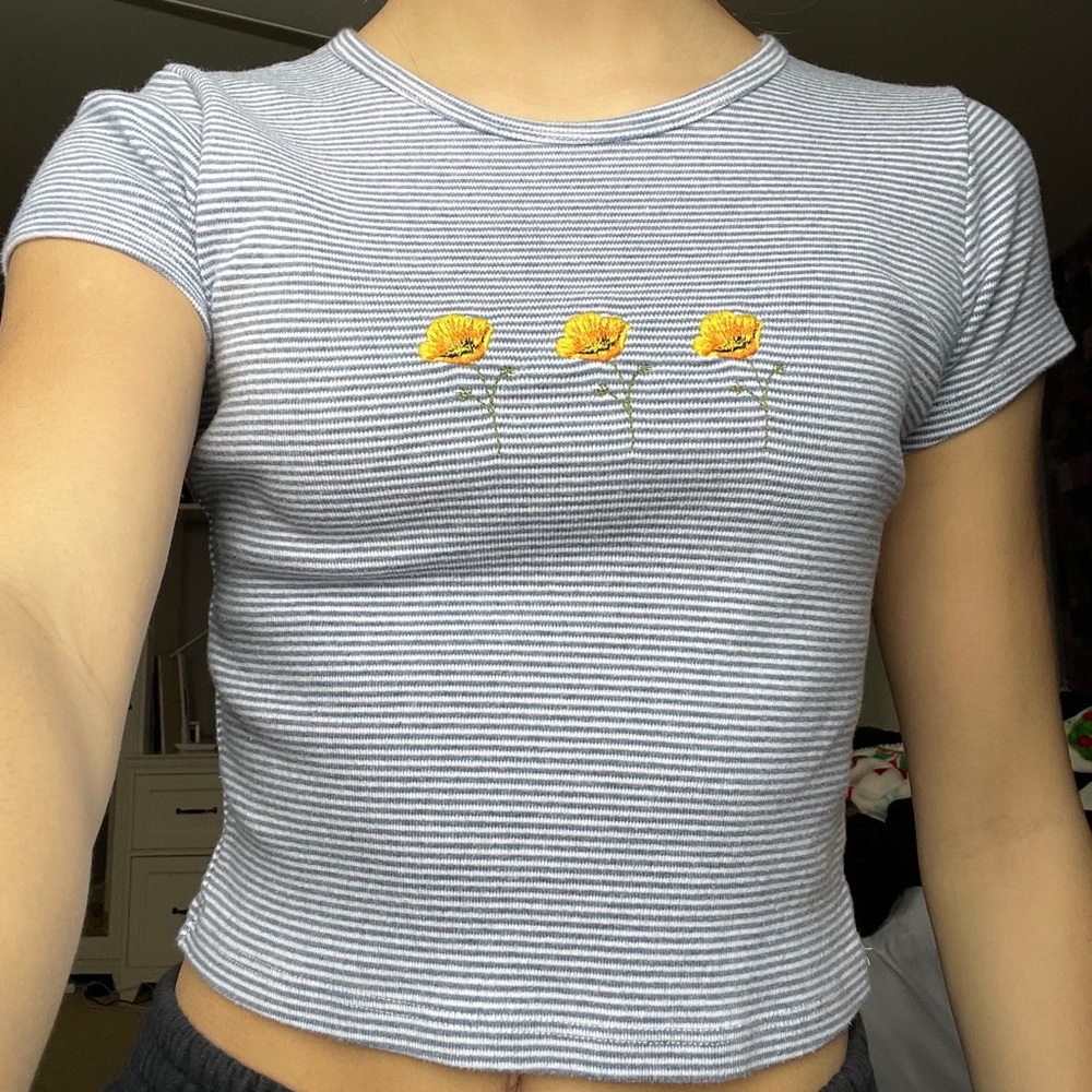 brandy melville floral top